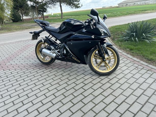 YAMAHA YZF R125 mały przebieg!!