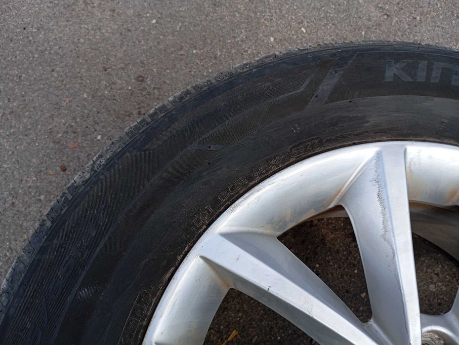 Продам диски R17 KIA SORENTO