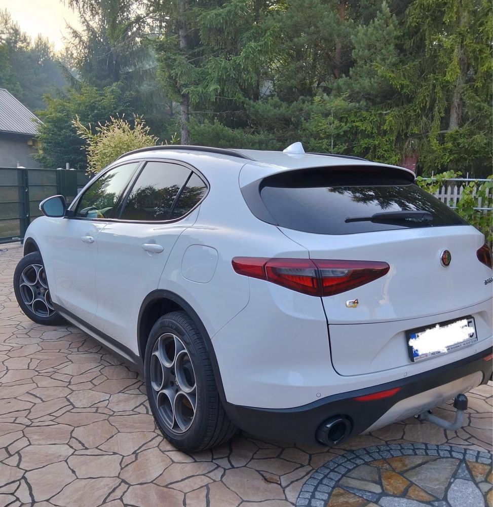 Sprzedam Alfa Romeo STELVIO 2.0 280KM TURBO Q4