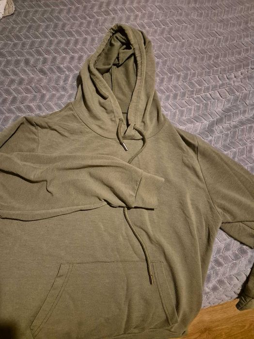 Zielona sportowa bluza rozmiar M/L