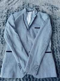 Чоловічий одяг розмір М (рубашка, жикет, вишиванка)