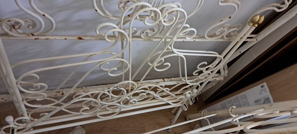 Camas ferro brancas