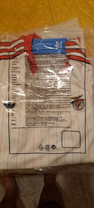 Camisola oficial SLB. Tamanho XL