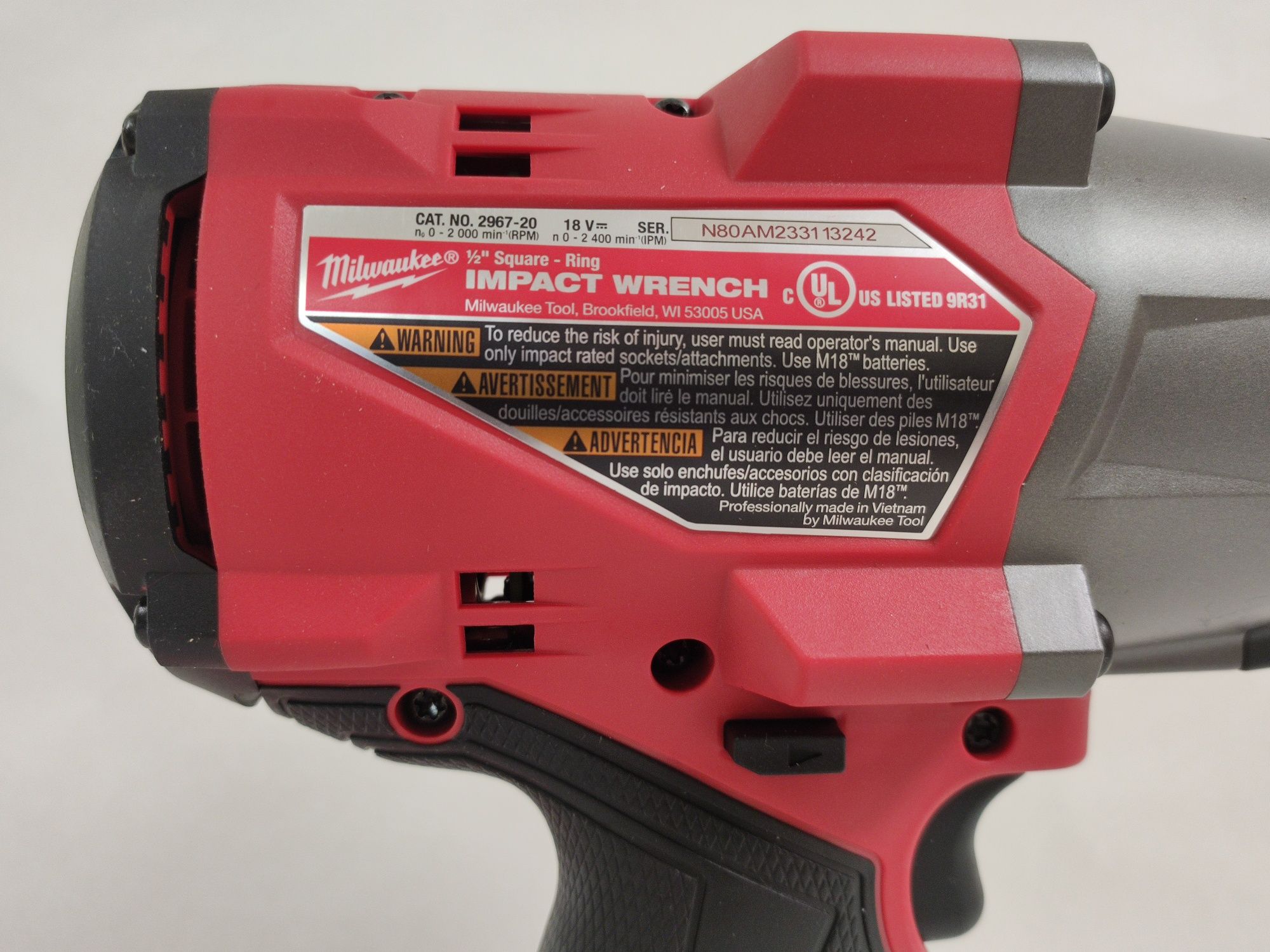 Milwaukee 2967-20 M18 FUEL Акумуляторний ударний гайковерт 1/2″