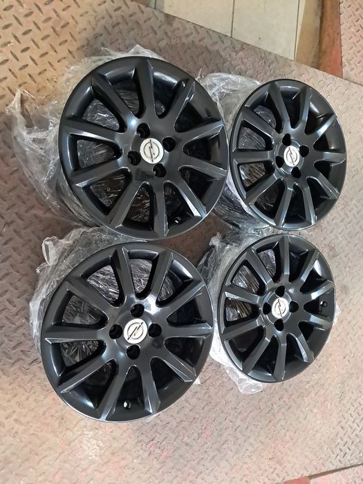 Alufelgi 16 Opel Astra H Corsa D E 4x100 Czarne