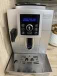 Ekspres do kawy DeLonghi ECAM