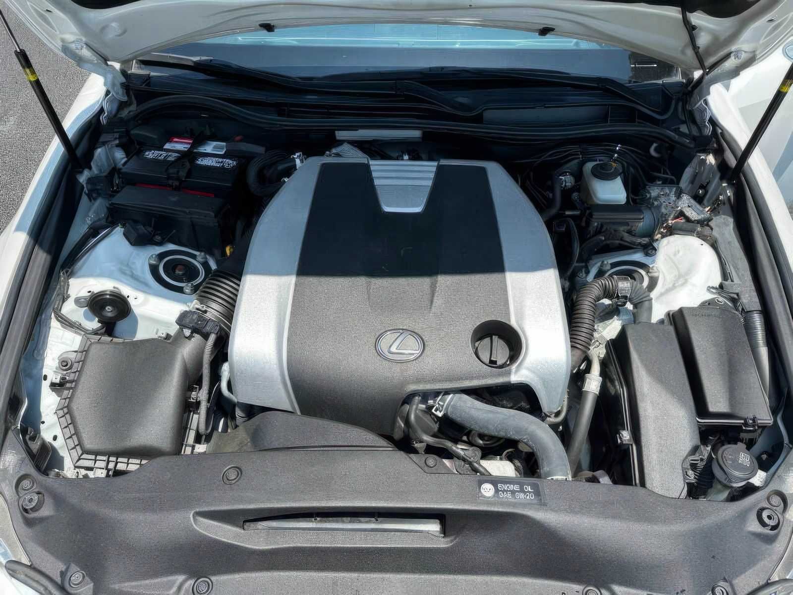 2016 Lexus IS 300