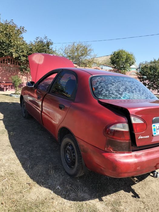 Продам своє авто Lanos