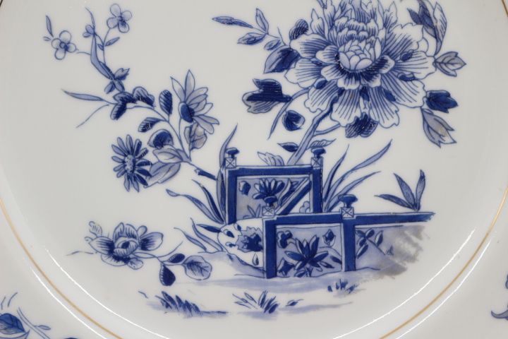 Prato Vista Alegre motivo IMARI Azul 26 cm 1947