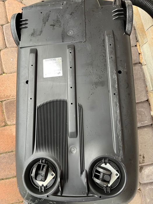 Пилосос німецький з аквафільтром Thomas Twin