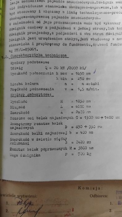 Podnośnik czterokolumnowy.