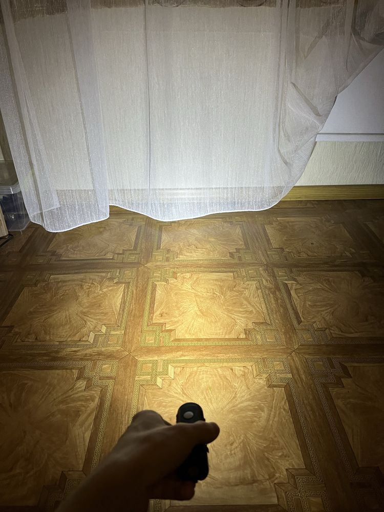 Маленький LED фонарик