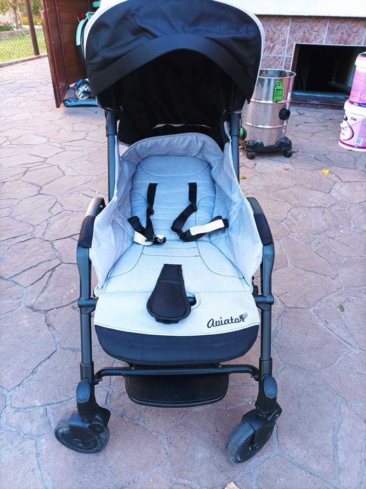 wózek spacerowy prawie nowy