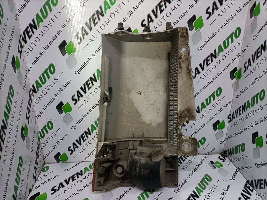 Farolim direito OPEL Meriva A