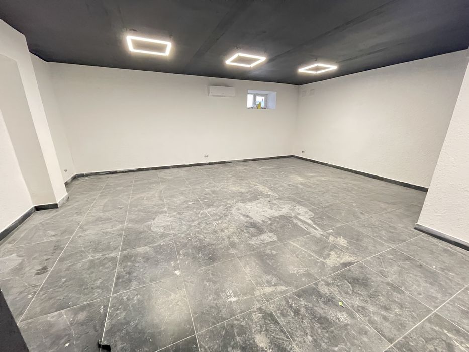 ОРЕНДА комерційного приміщення, вул. Текстильна