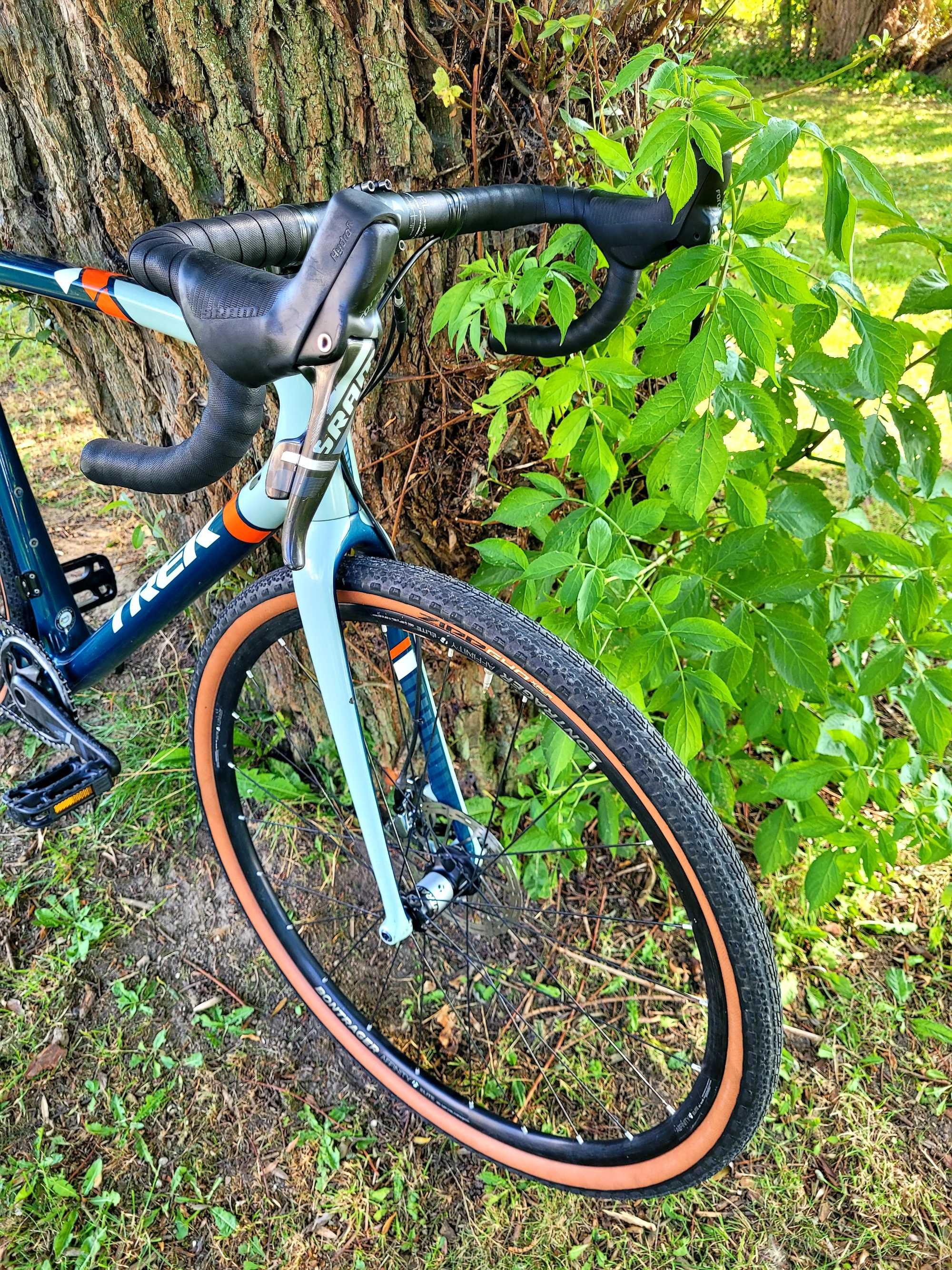 Rower Gravel Trek Boone 7 Disc ( Checkpoint ), b.lekki 8.1kg, karbon!