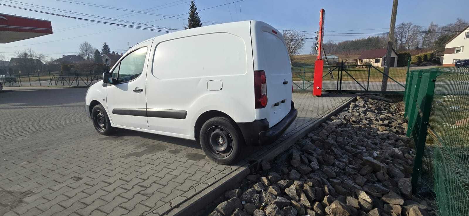 Citroen Berlingo 1,6 HDi 2017 rok.