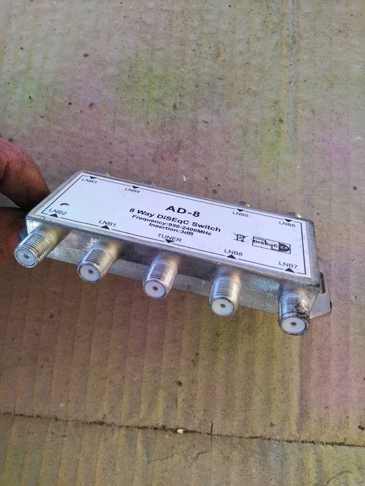 Продаю Коммутатор GI A-801, 8x1 DISEqC 2.0 118x65x16