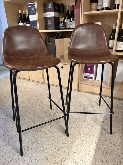 Sprzedam 2 hokery kupione w outlecie Westwing