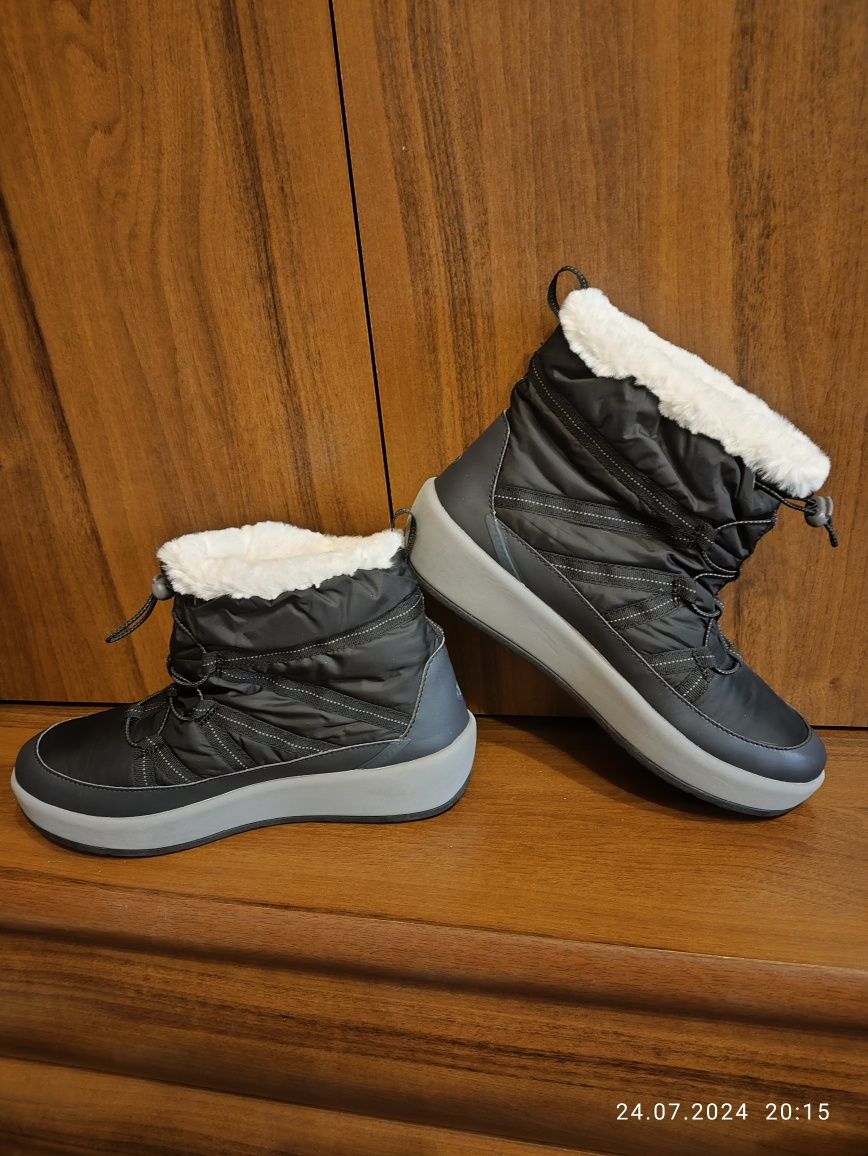 Новые сапоги ботинки Clarks 26,5 см