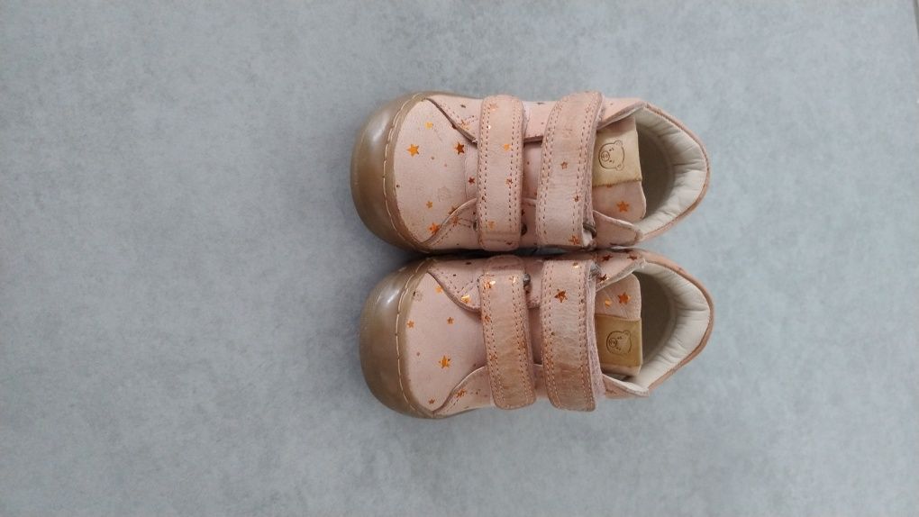 Buty dla dziewczynki