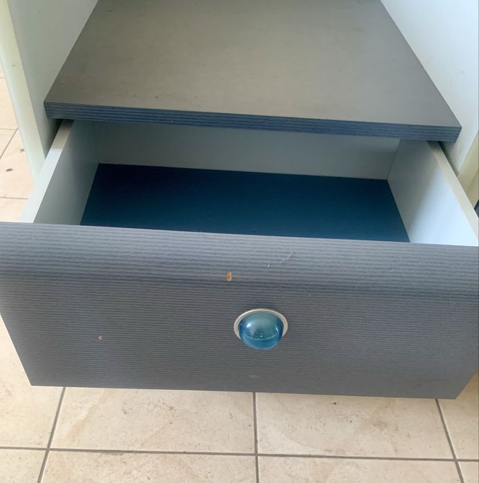 Дитяча мебель в спальню