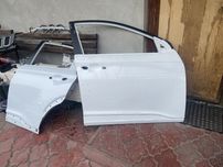 Hyundai Kona (Хюндай Кона) двері