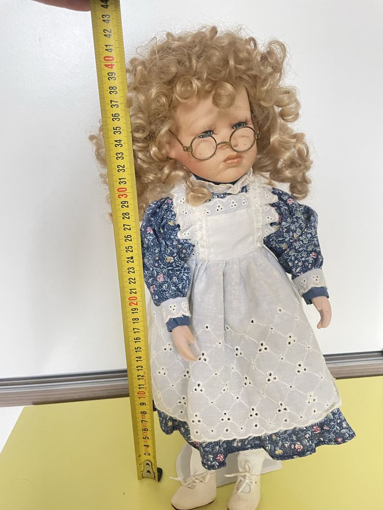 Lalka porcelanowa kolekcjonerska