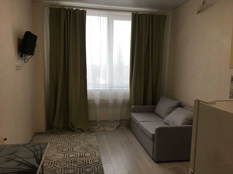 Здам квартиру-студію недалеко від центр. автовокзалу з парковкою і маг