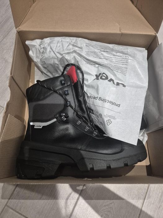 Nowe Buty ocieplane robocze rozm 43