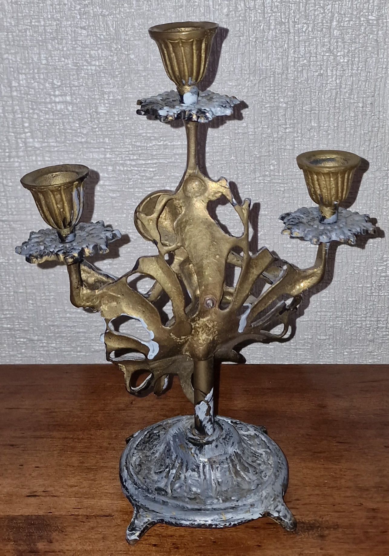 Candelabro com 3 braços e Anjo em Latão Sólido Dourado e Azul Vintage