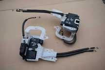 zamek drzwi prawy lewy PRZÓD HYUNDAI IX35 13R.81320-2Y000. 81310-2Y000