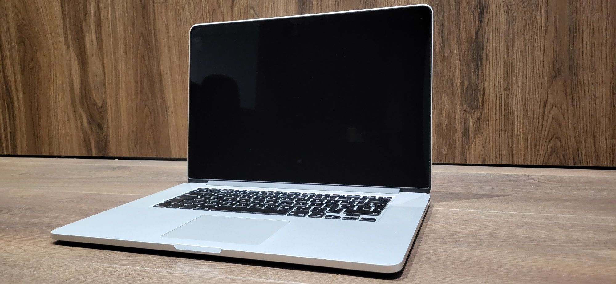Apple MacBook Pro A1398