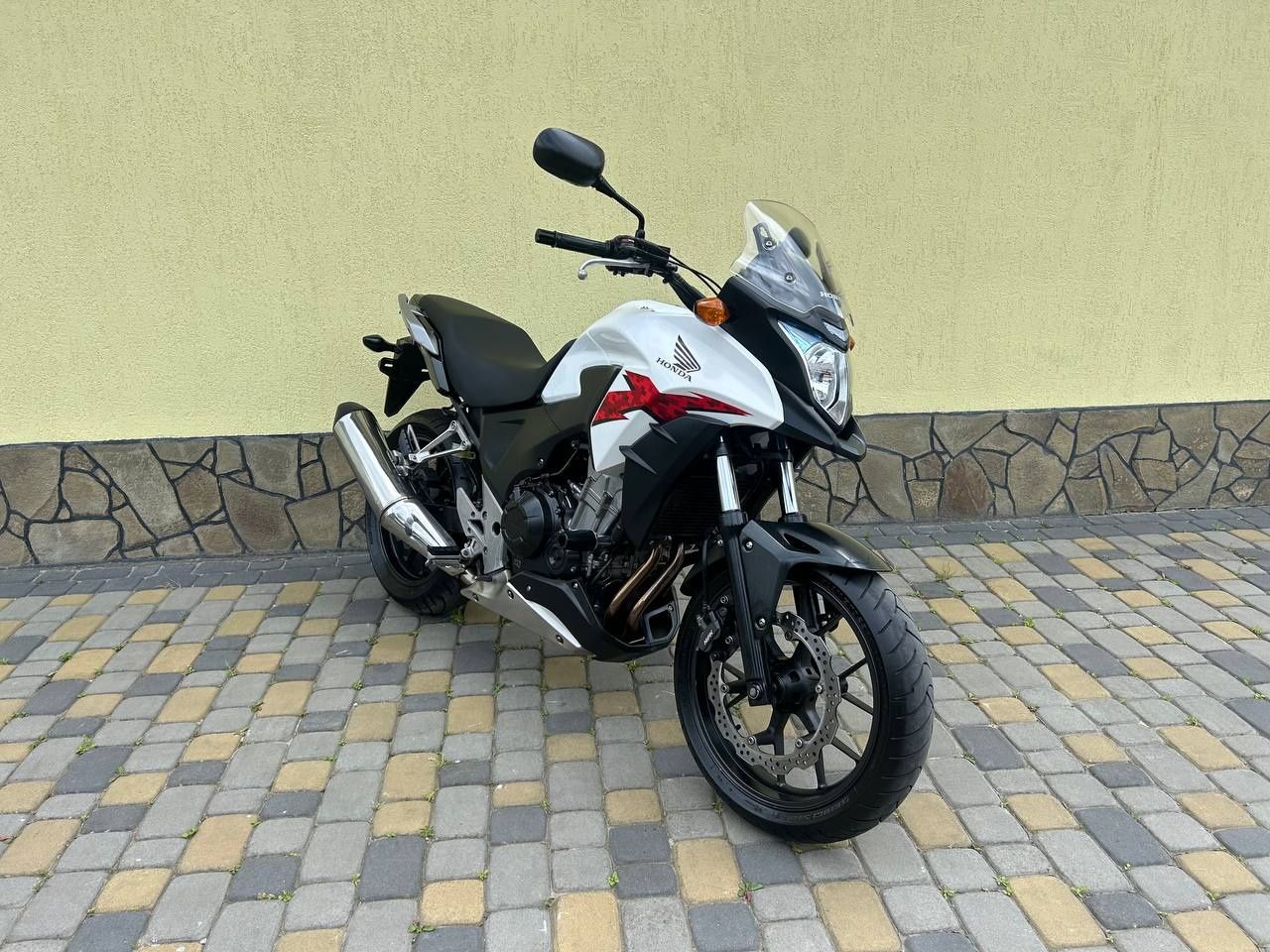 Honda cb 400x 2013