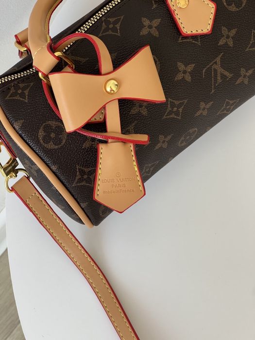 Сумка Louis Vuitton Nano Speedy