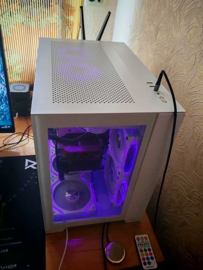 ПК з монітором 27, rtx 4080, ryzen 7500f, ssd 2ТБ, 32 ГБ оперативної