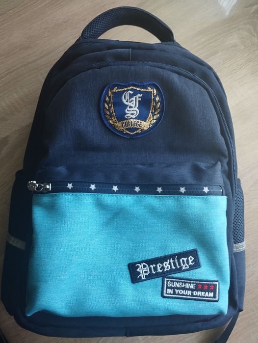 Рюкзак шкільний ортопедичний.