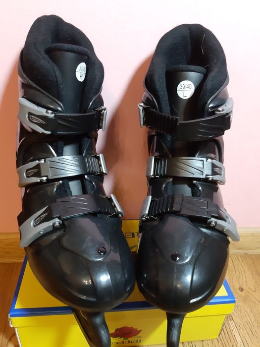 Ковзани хоккейні