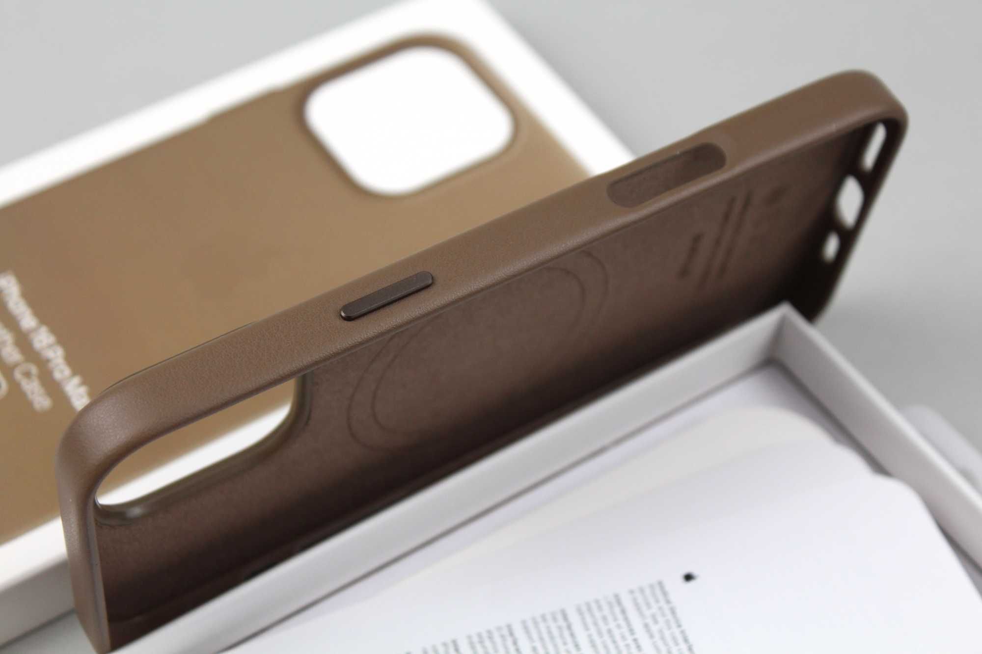Чехол Leather Case iPhone 16 Pro / Max (Magsafe | Animation)