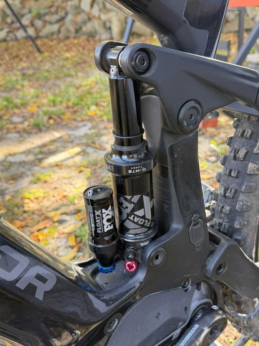 rower Dartmoor E-Thunderbird CF 2025 L