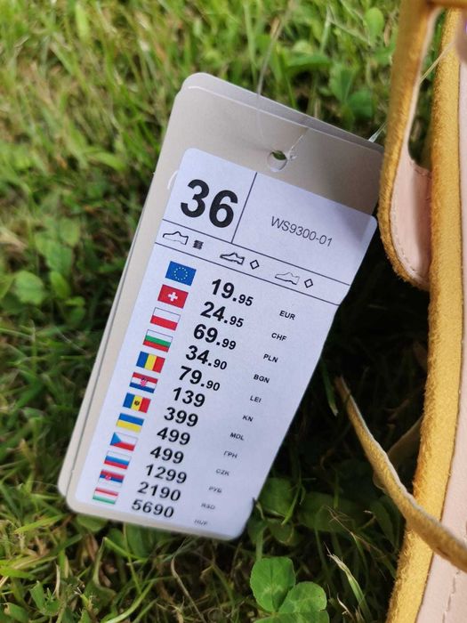 Żółte buty Jenny Fairy 36 sandałki CCC na słupku sandały na obcasie