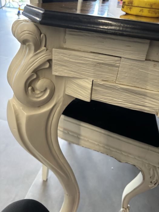 Mesa e cadeiras conjunto