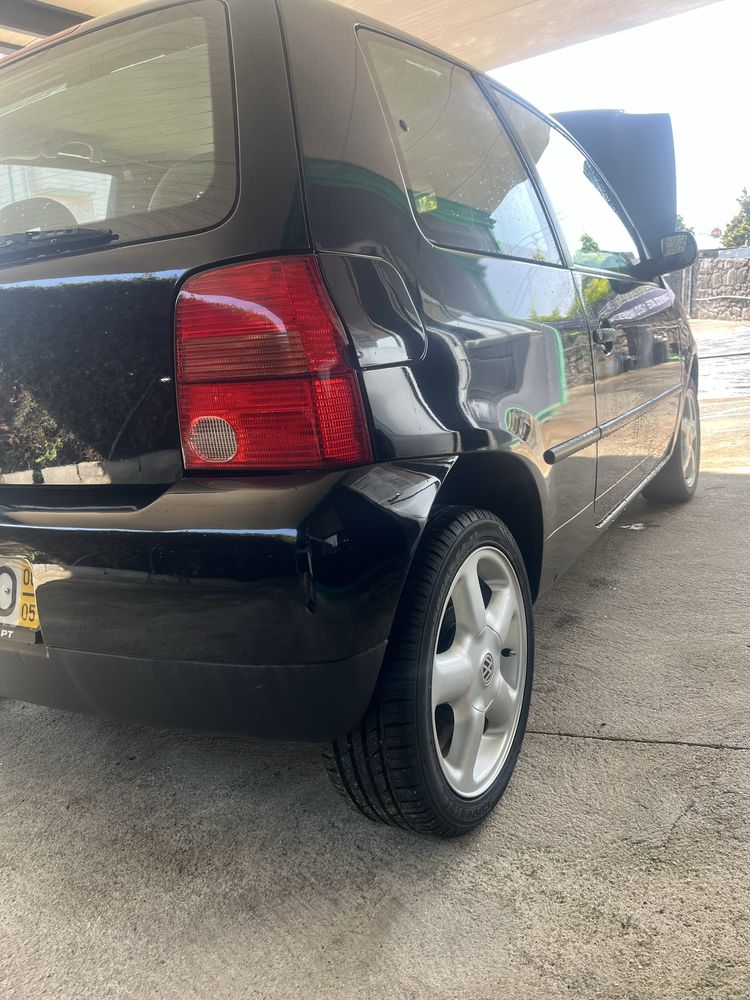 Vw lupo.