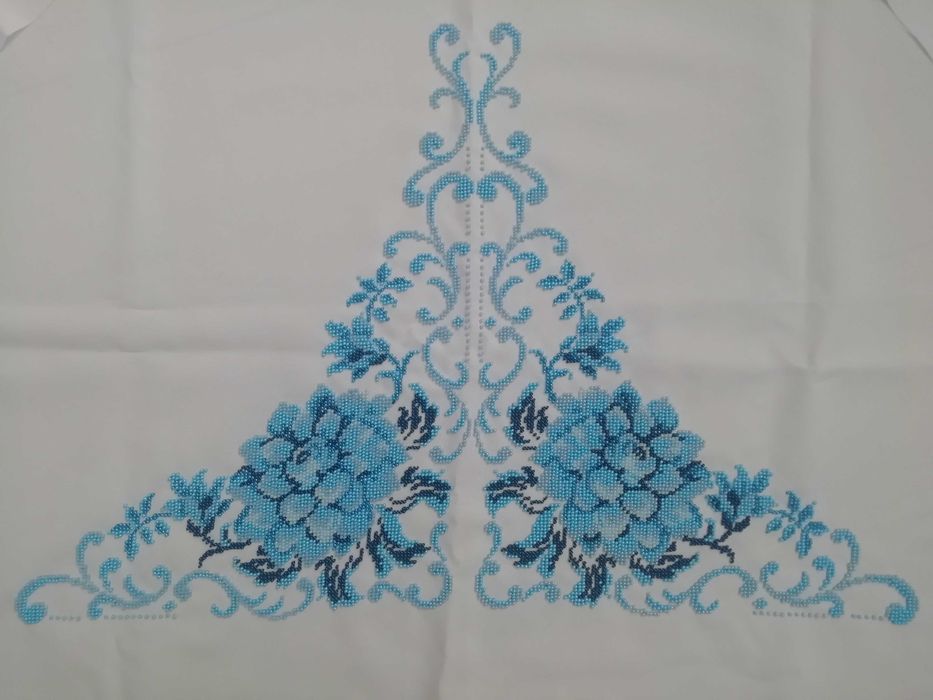 Плаття вишите бісером (відріз)