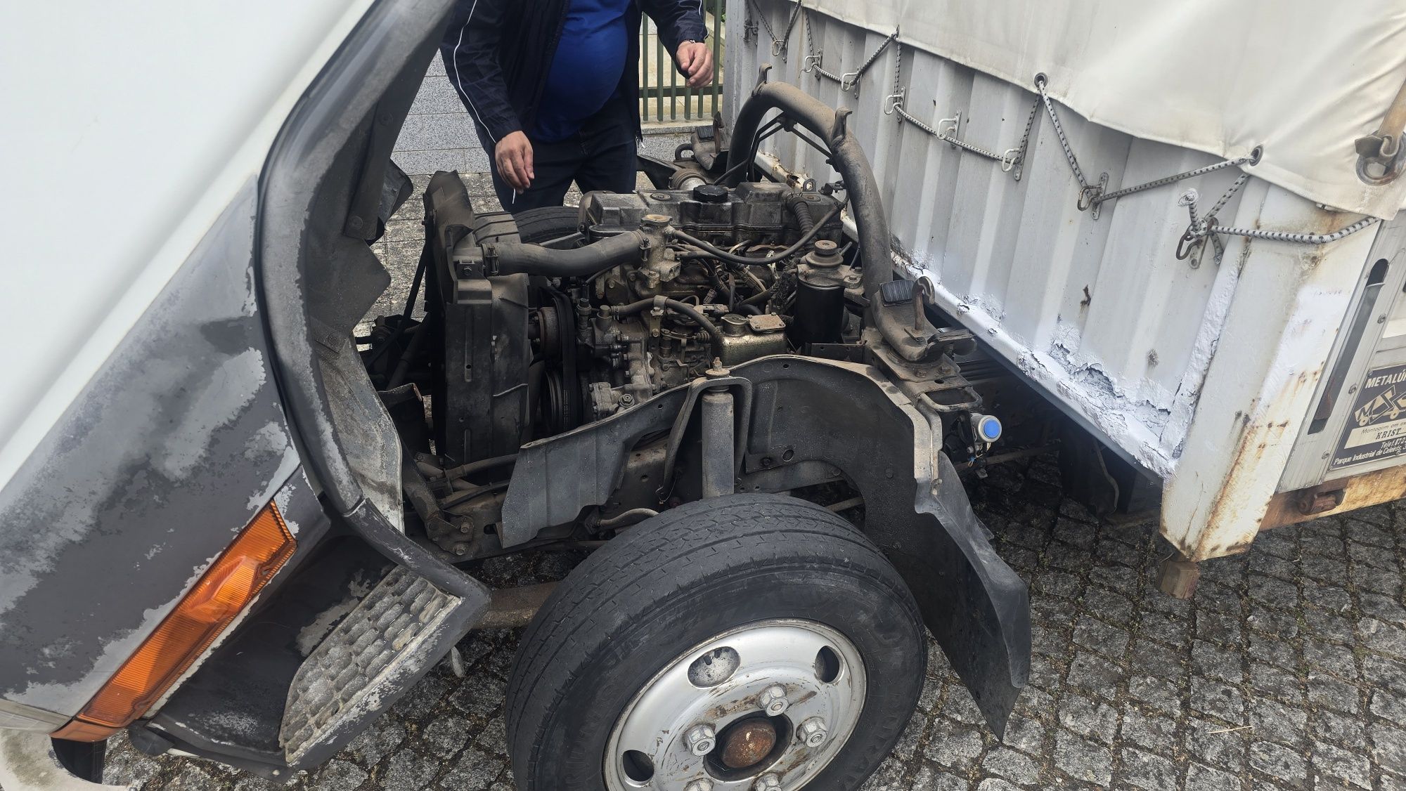 Mitsubishi Canter 2.8 D