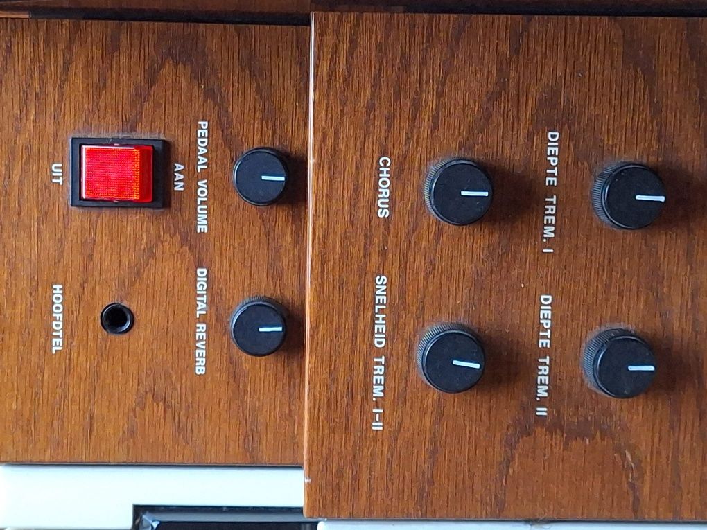 Organy Viscount Domus 1027  DLX