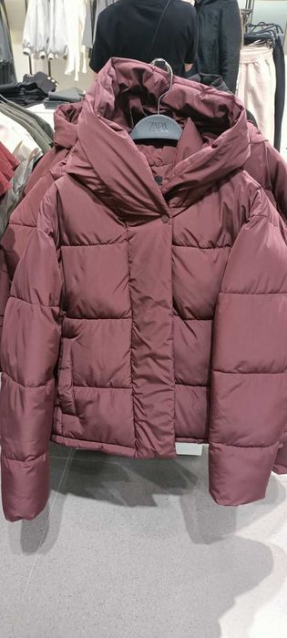 Пуховик жіночий преміум .