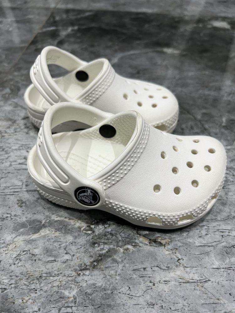 Crocs дитячі білого кольору