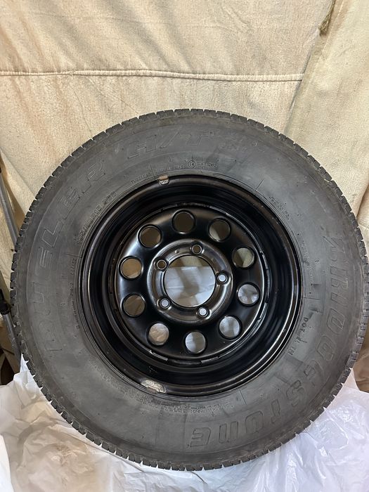 Диски з резиною Suzuki Jimny/Niva r15 5x139.7