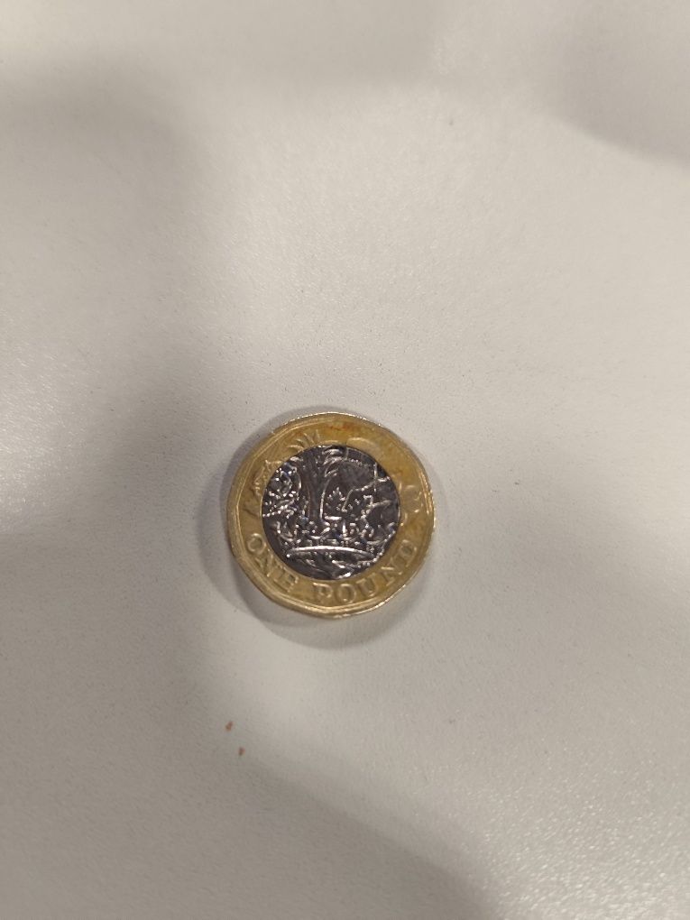 Moeda One Pound 2016